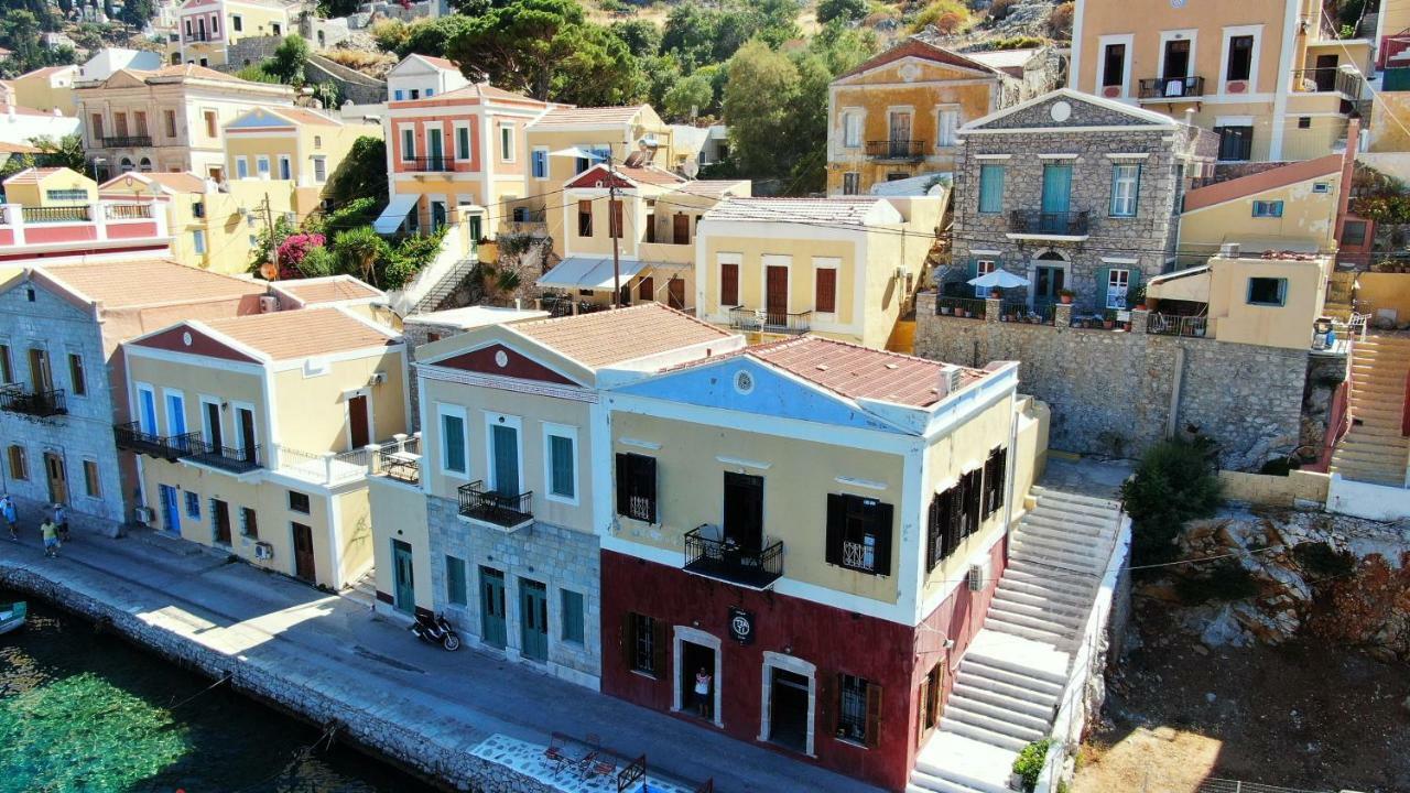 Villa Moschos Mansion Sými Esterno foto